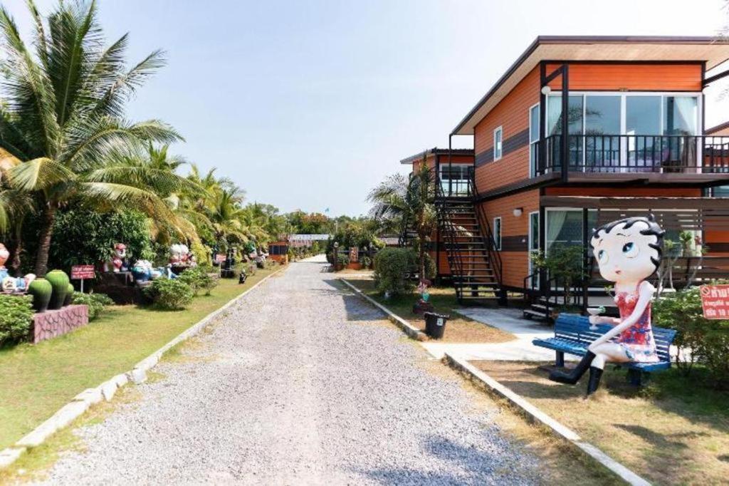 Oyo 755 Rattana Resort Ko Lanta Zewnętrze zdjęcie